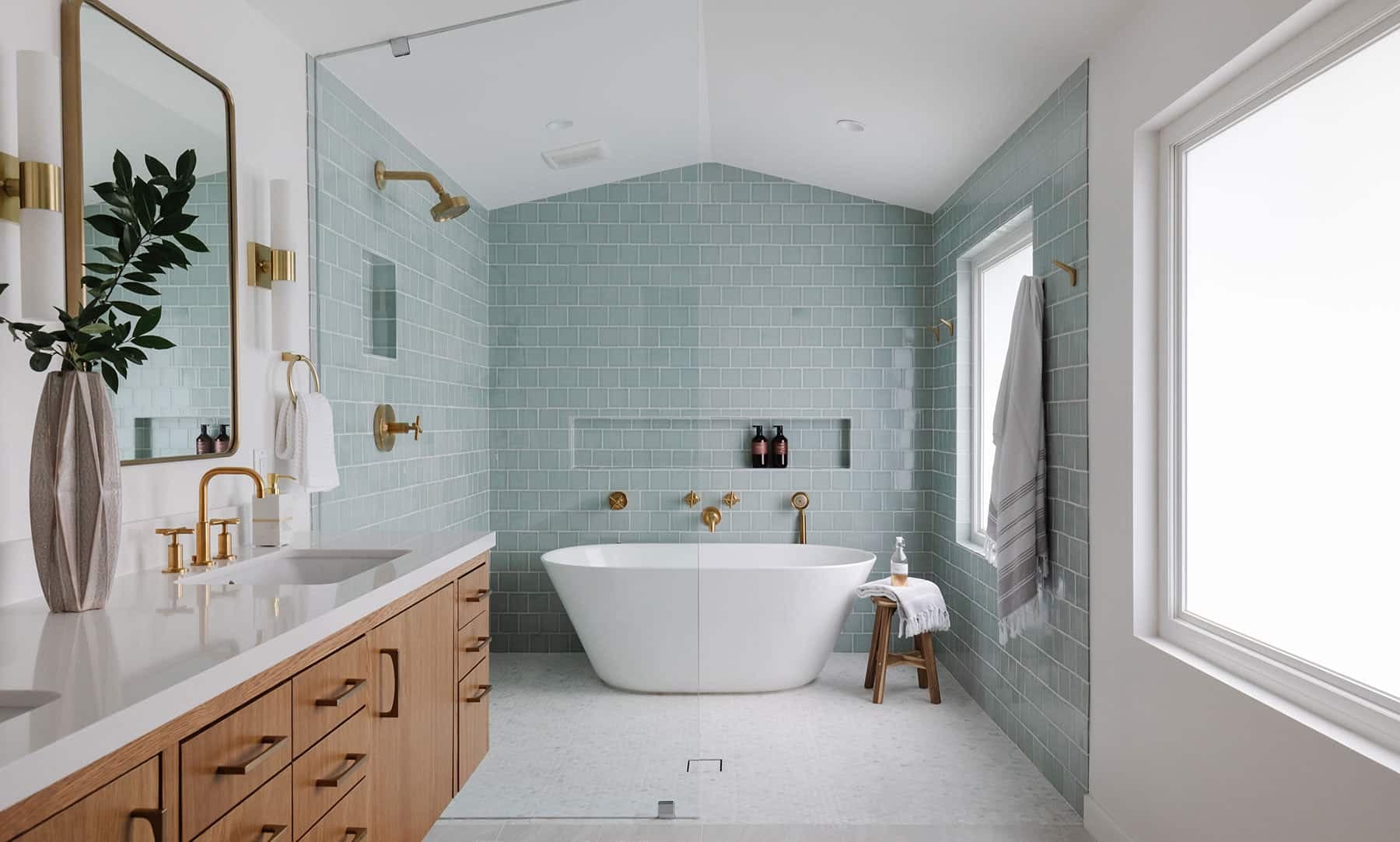 light-turquoise-spa-like-bathroom-Analicia-Herrmann.jpg